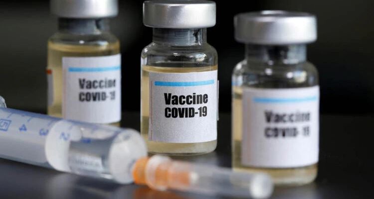 Proč je obtížnější očkovat starší lidi 1