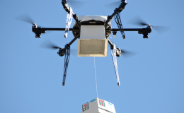 Doručovací systém byl integrován do účelově postaveného dronu 5