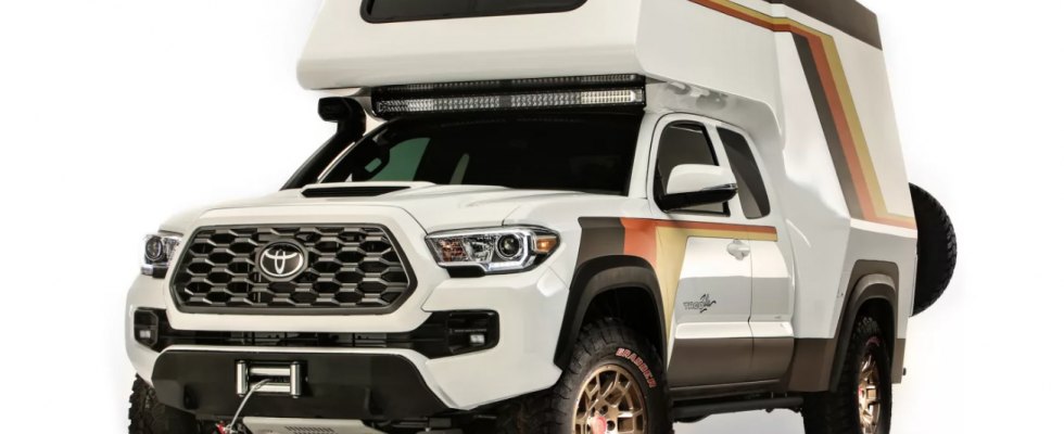 Toyota představuje obytný vůz Tacoma 4x4 1
