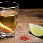 Mexický nápoj mezcal 6