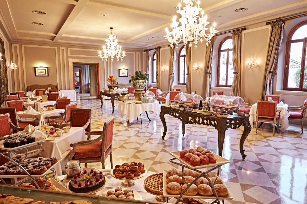 10 nejlepších luxusních hotelů v Benátkách 7
