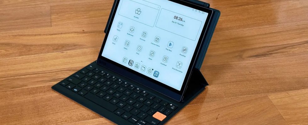 Onyx uvádí na trh 13,3palcovou čtečku s displejem E Ink Carta 1250 1