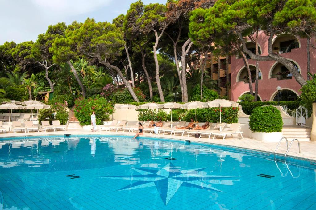 10 nejlepších plážových resortů v Evropě 4