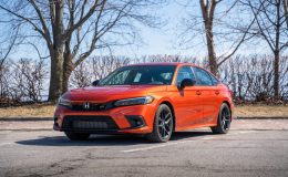 Honda Civic Si 2022 ztrácí výkon, ale zůstává zábavná 1