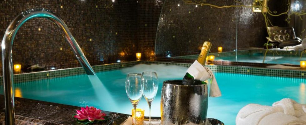 10 nejromantičtějších hotelů v Paříži 1