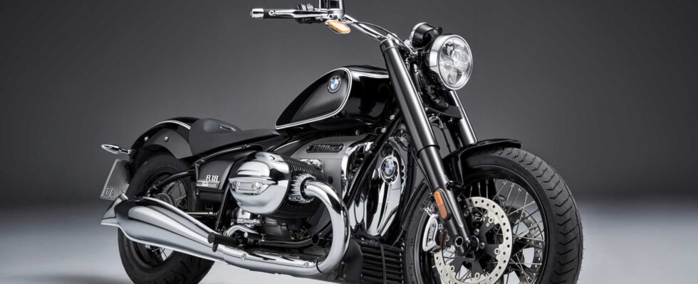 Motocykl BMW R 18 - Vysoký výkon a luxusní jízdní vlastnosti 18
