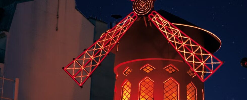 Noční prohlídka města, návštěva Moulin Rouge 1