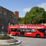 Vyzkoušejte prohlídky památek autobusem "Naskoč a Vyskoč" 7