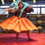 Zápasící cholity v Bolívii 10