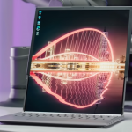 Lenovo uvádí na trh koncept smartphonů a notebooků s rozšiřujícími se displeji 11