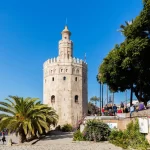 Zlatá věž, nejvýznamnější historická stavba- Torre del Oro 9
