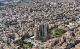 Vyzkoušejte Go With A Local: Skip-The-Line Sagrada Família Tour v angličtině 9