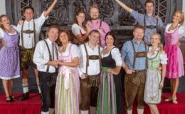 Poznejte Vídeňskou radnici: Zveme Vás na rakouskou folklórní večeři a show 6
