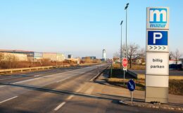 Nejlevnější parkování na letišti Vídeň - MAZUR Parkplatz 39