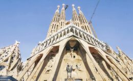 Proč byla Sagrada Familia zničena? 3