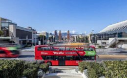 Barcelona: 24 nebo 48hodinová okružní jízda autobusem Hop-On Hop-Off 18